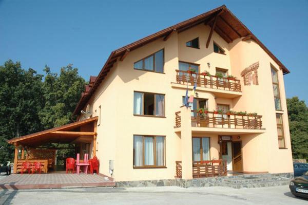 Pension Teleptean Ocna Şugatag Exterior foto